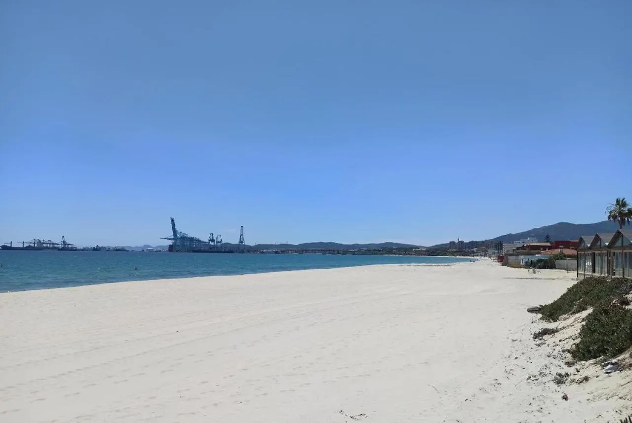 Seaside Double Room with Private Kitchen & Bathroom Algeciras