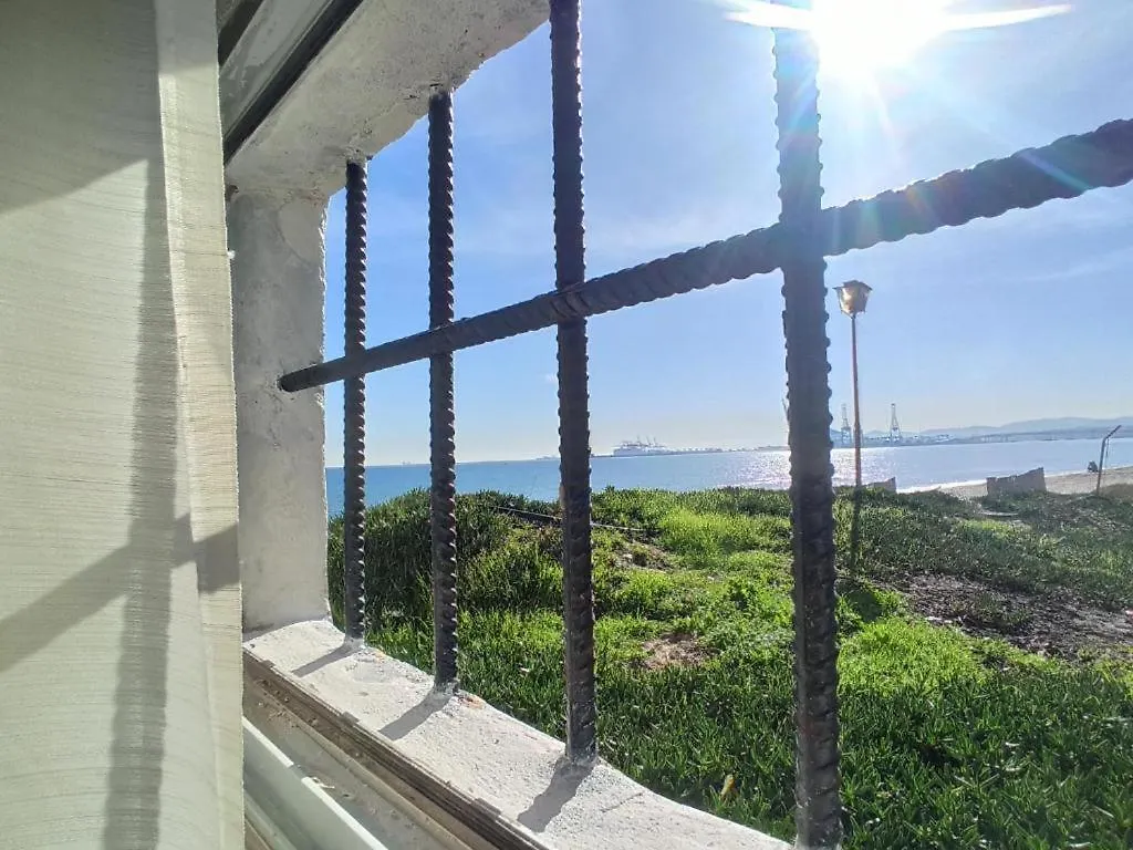 Habitacion Doble Junto Al Mar, Cocina Y Bano Privados - Seaside Double Room Private Kitchen & Bathroom アルヘシラス 0*,