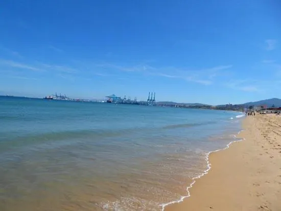 アパート Habitacion Doble Junto Al Mar, Cocina Y Bano Privados - Seaside Double Room Private Kitchen & Bathroom アルヘシラス