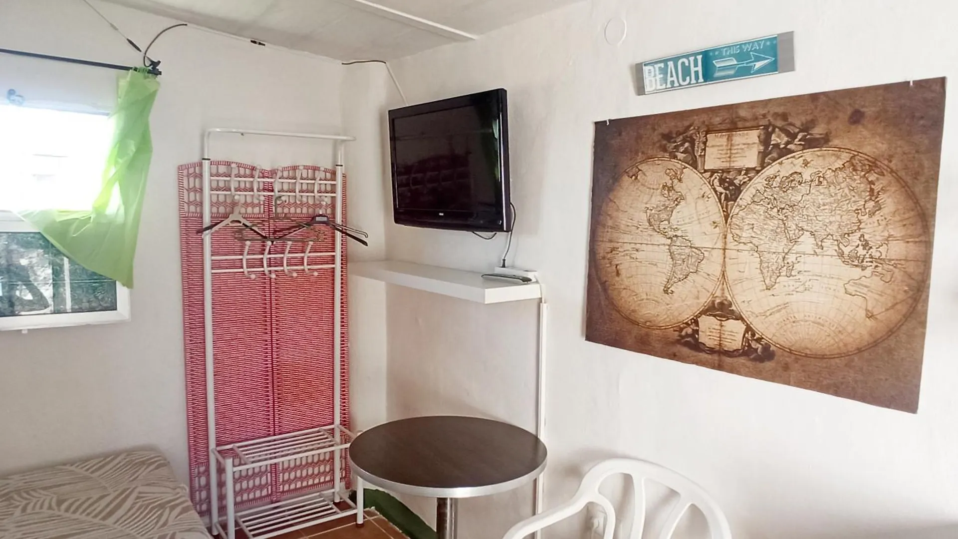 Habitacion Doble Junto Al Mar, Cocina Y Bano Privados - Seaside Double Room Private Kitchen & Bathroom アルヘシラス スペイン