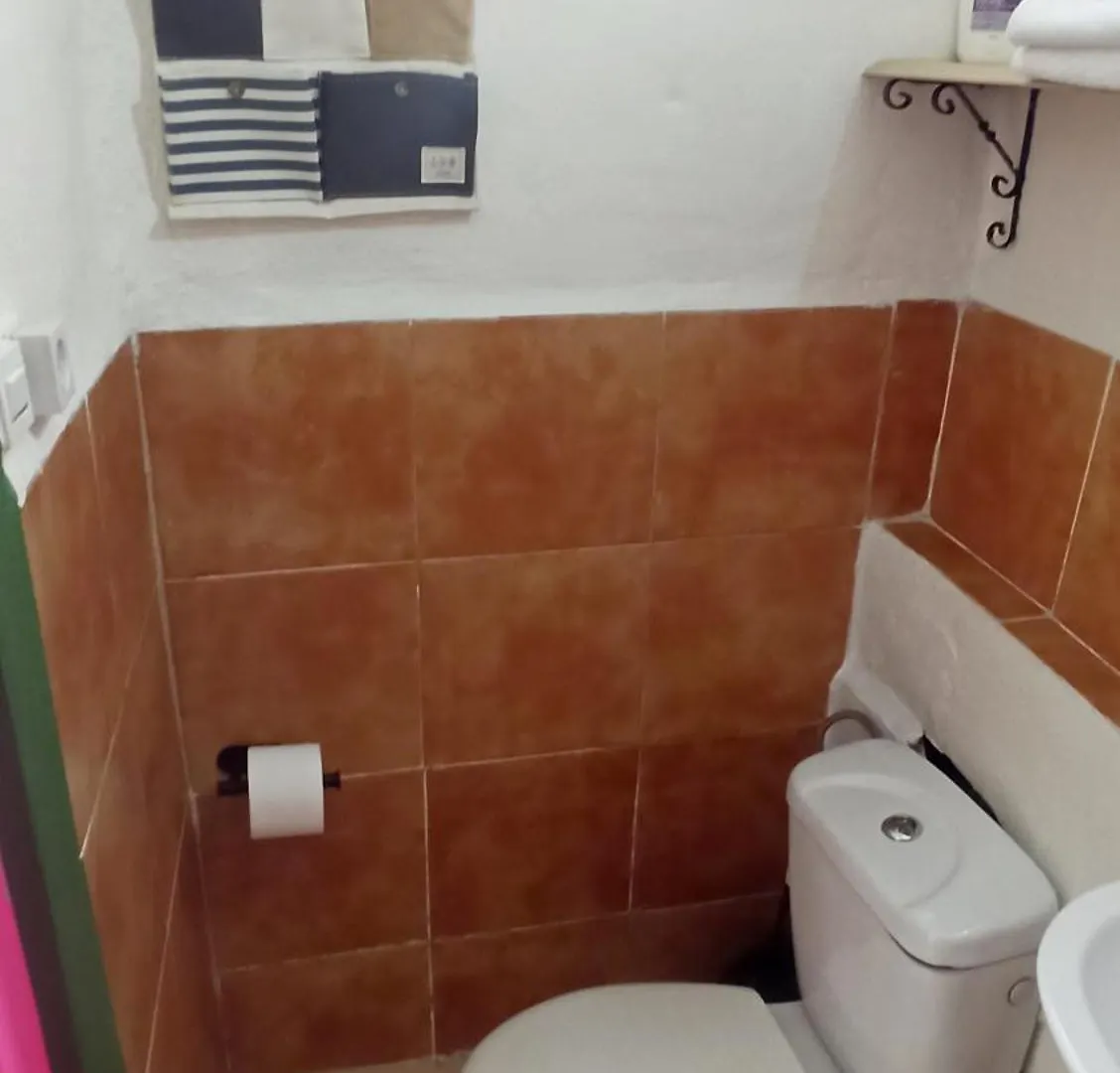 Habitacion Doble Junto Al Mar, Cocina Y Bano Privados - Seaside Double Room Private Kitchen & Bathroom アルヘシラス アパート